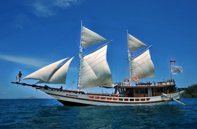 Boat Trip Komodo Flores: A Seafarer’s Paradise Unveiled